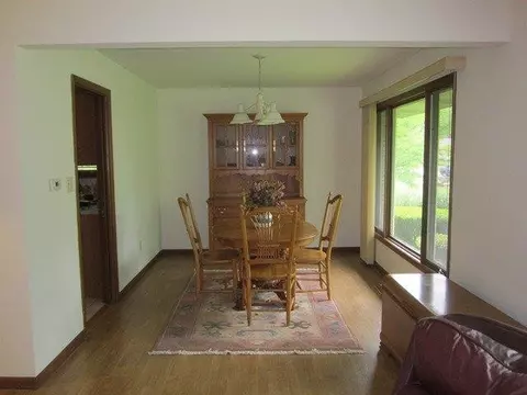 1502 Janice Ln, Munster, IN 46321 photo 6