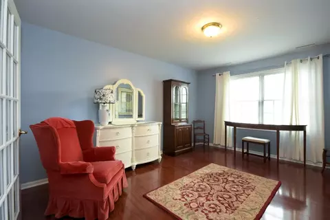 1624 White Oak Cir #2D, Munster, IN 46321 photo 6