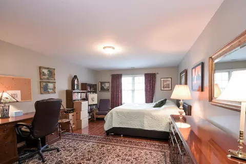1624 White Oak Cir #2D, Munster, IN 46321 photo 7