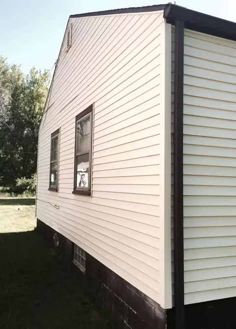 1015 E 35th Pl, Gary, IN 46409 photo 10