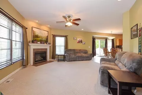 965 Doe Path Ln, Crown Point, IN 46307 photo 3