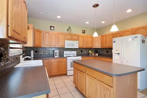965 Doe Path Ln, Crown Point, IN 46307 photo 5