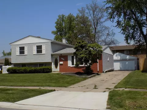 1006 E Ash Pl, Griffith, IN 46319 photo 1