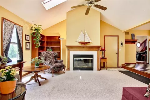155 Pheasant Run, Porter, IN 46304 photo 9