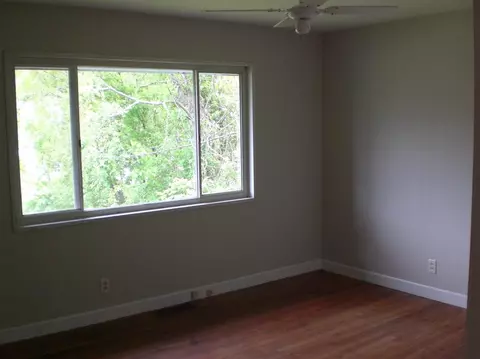 8610 Pine Ave, Gary, IN 46403 photo 9