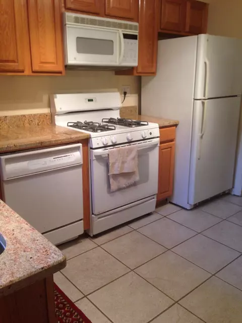 6559 Ash Pl, Gary, IN 46403 photo 9