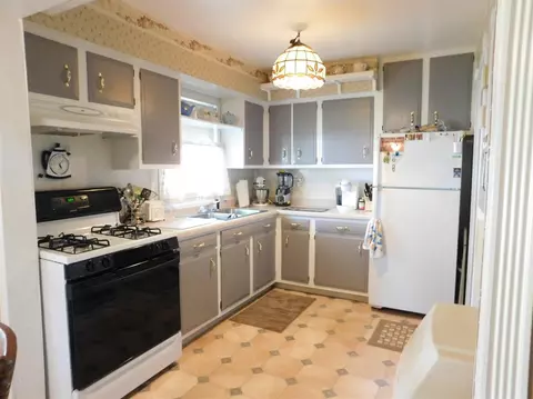 3111 W 45th Ave, Gary, IN 46408 photo 9