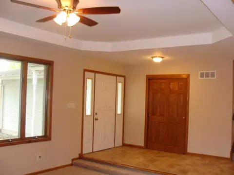 1810 Oak St, Griffith, IN 46319 photo 3