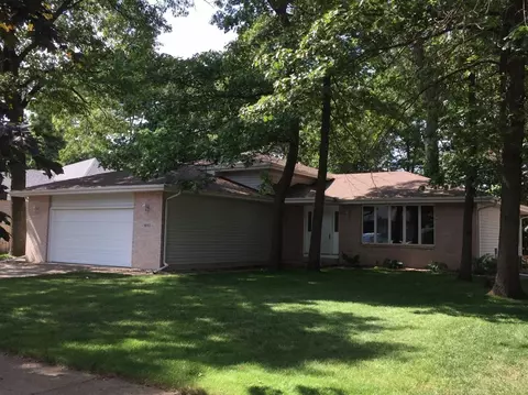 1810 Oak St, Griffith, IN 46319 photo 1