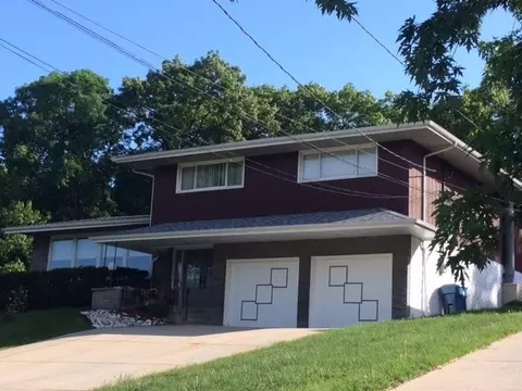 7520 Forest Ave, Gary, IN 46403 photo 3