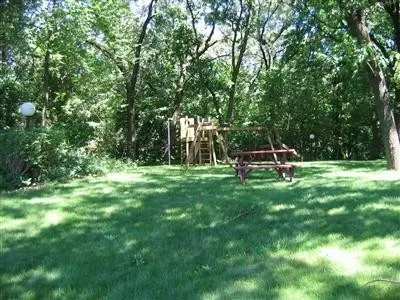 7520 Forest Ave, Gary, IN 46403 photo 9