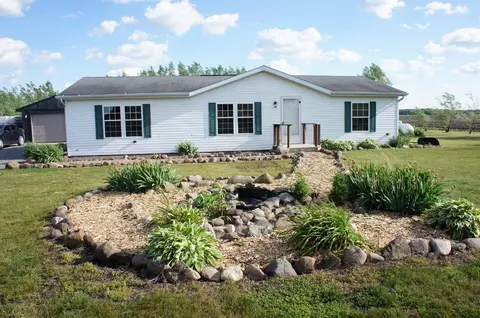 137 W 1000, Wheatfield, IN 46392 photo 1