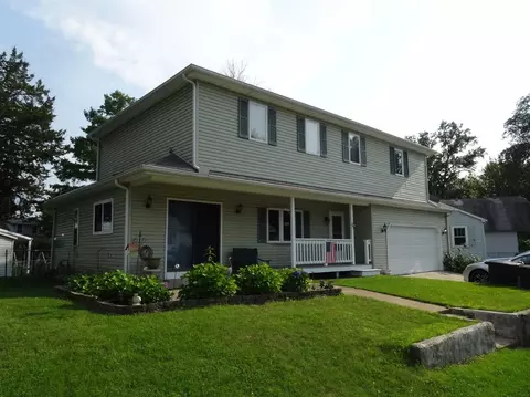 5541 E Maple St, Knox, IN 46534 photo 1