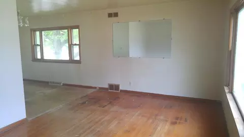 1300 Whitcomb St, Gary, IN 46404 photo 4