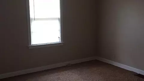 1008 Wright Ave, La Porte, IN 46350 photo 8