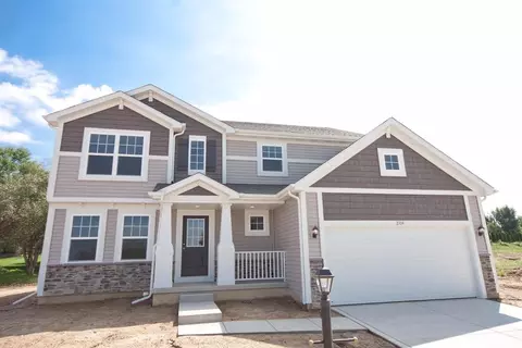 2104 Wicklow Dr, Valparaiso, IN 46385 photo 1