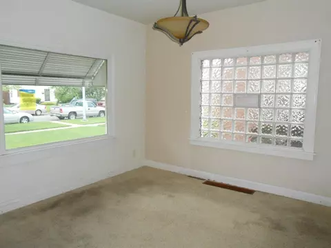 331 Taft St, Gary, IN 46404 photo 6