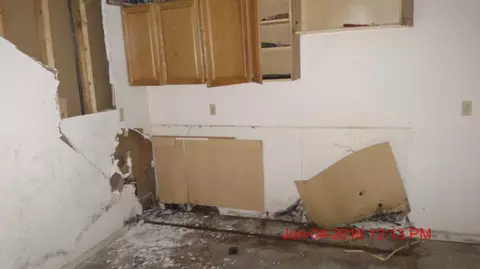 1028 Stevenson St, Gary, IN 46406 photo 5