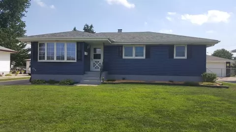 939 W Ash St, Griffith, IN 46319 photo 1