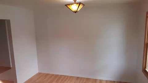 939 W Ash St, Griffith, IN 46319 photo 6