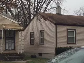 1051 E 35th Pl, Gary, IN 46409 photo 2