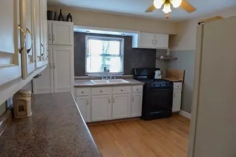 2748 Hamlin St, Gary, IN 46406 photo 9