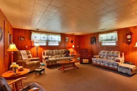 609 N Jay St, Griffith, IN 46319 photo 9