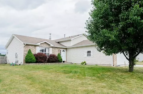 8216 E 123rd Pl, Crown Point, IN 46307 photo 2