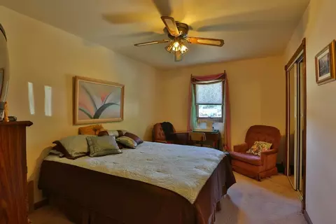 601 E Ash Pl, Griffith, IN 46319 photo 9