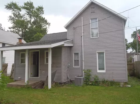 307 W Davis St, Hamlet, IN 46532 photo 2