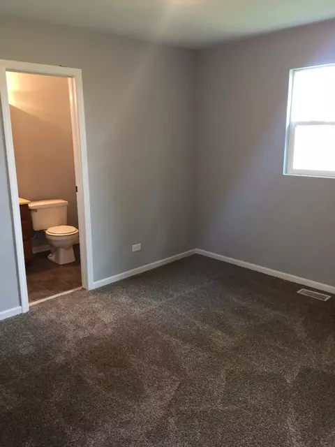 5206 E Miami Trl, Rolling Prairie, IN 46371 photo 5