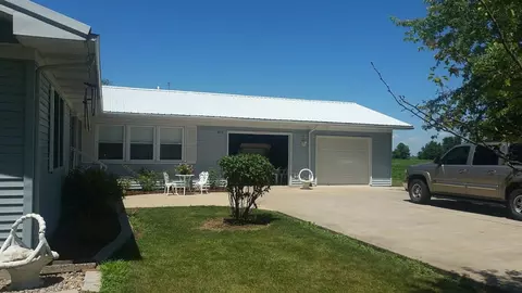 300 E Howard St, Brook, IN 47922 photo 2