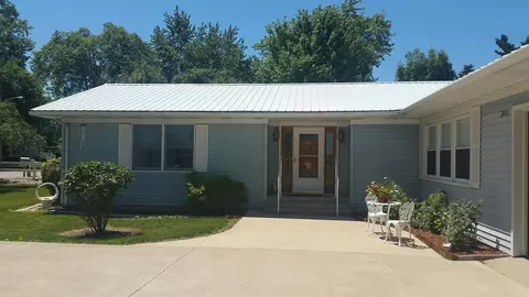 300 E Howard St, Brook, IN 47922 photo 3