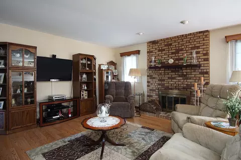 1004 Tomahawk Rd, Dyer, IN 46311 photo 5