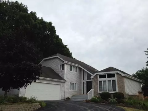 11276 Gerry Ct, Crown Point, IN 46307 photo 1