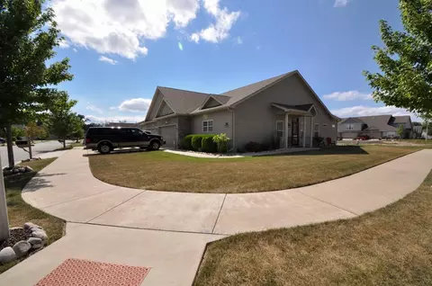550 Aster Ln, Griffith, IN 46319 photo 3