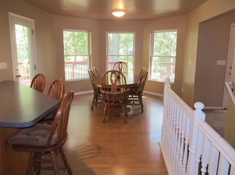 6701 Hillside Ln, De Motte, IN 46310 photo 4