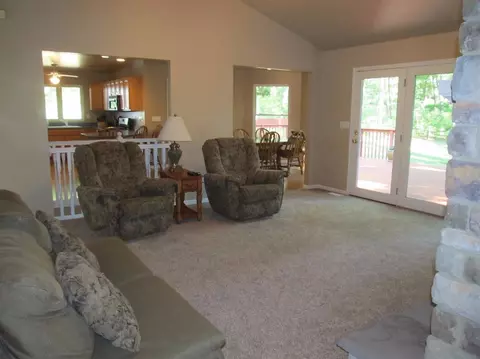 6701 Hillside Ln, De Motte, IN 46310 photo 8