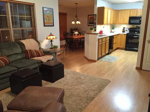 40 Pines Dr #C, Porter, IN 46304 photo 7