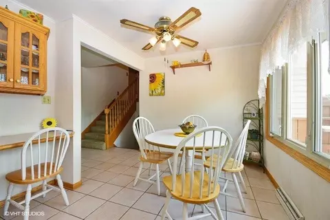 945 Devonshire Ln, Dyer, IN 46311 photo 5