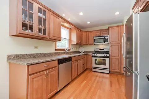 7926 Tapper Ave, Munster, IN 46321 photo 5