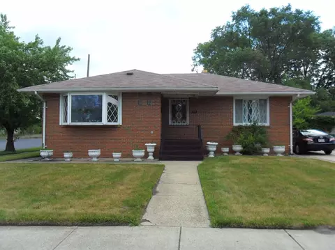 1901 Monroe Ln, Gary, IN 46407 photo 1