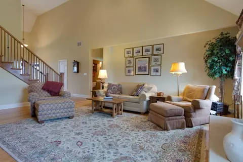 1522 Chalone Ct, Crown Point, IN 46307 photo 9