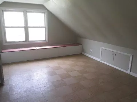 4135 Tompkins St, Gary, IN 46408 photo 2