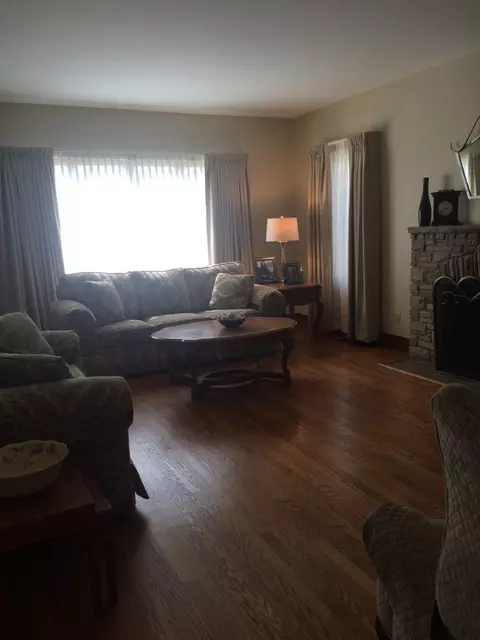 2045 Davis Ave, Whiting, IN 46394 photo 6
