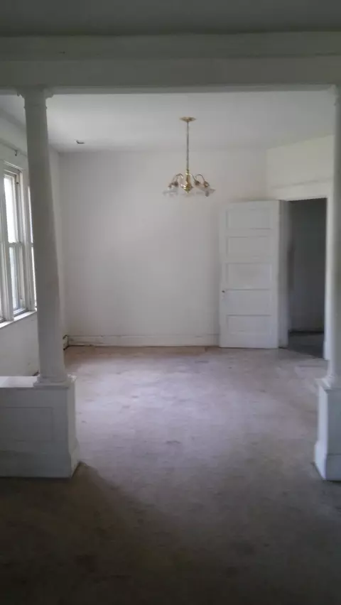 1517 Roosevelt St, Gary, IN 46404 photo 4