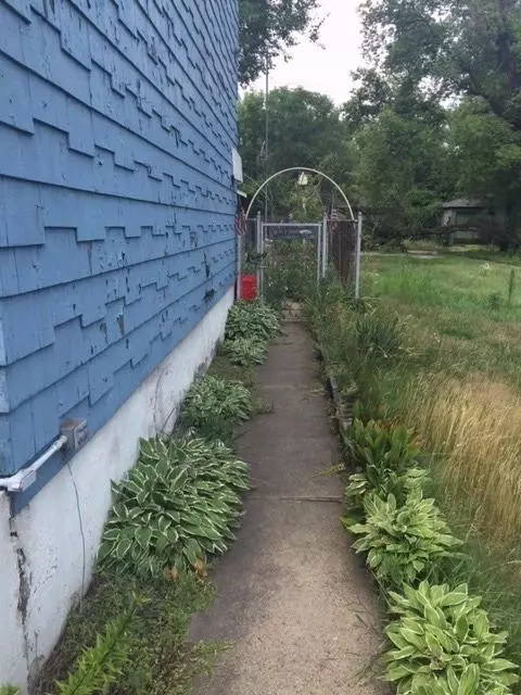 328 Tyler St, Gary, IN 46402 photo 10