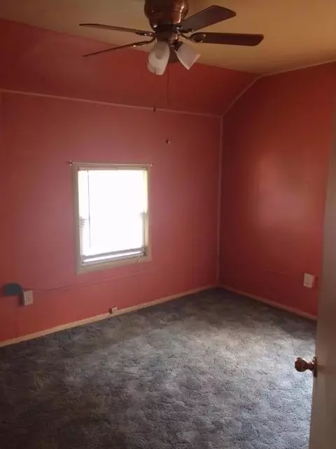 328 Tyler St, Gary, IN 46402 photo 7