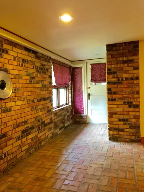 601 W Davis St, Hamlet, IN 46532 photo 7