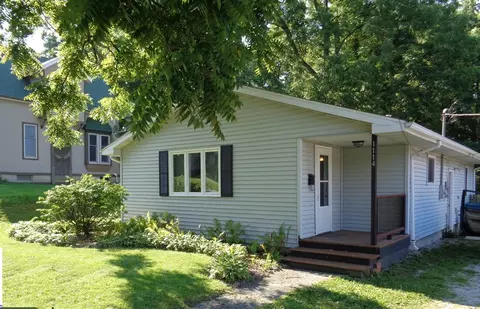 1114 Harrison St, Lowell, IN 46356 photo 1